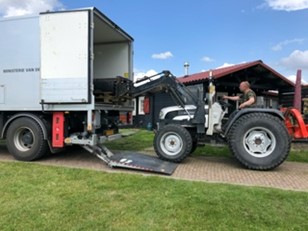 Bommen en granaten op Fort Buitensluis