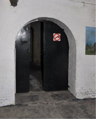 Schuifdeuren kazerne