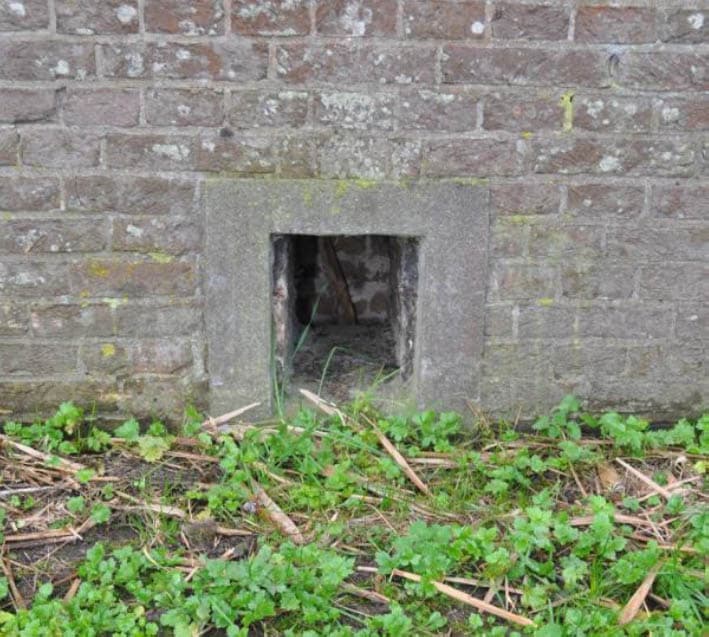 schuifdeur kruitmagazijn fort buitensluis