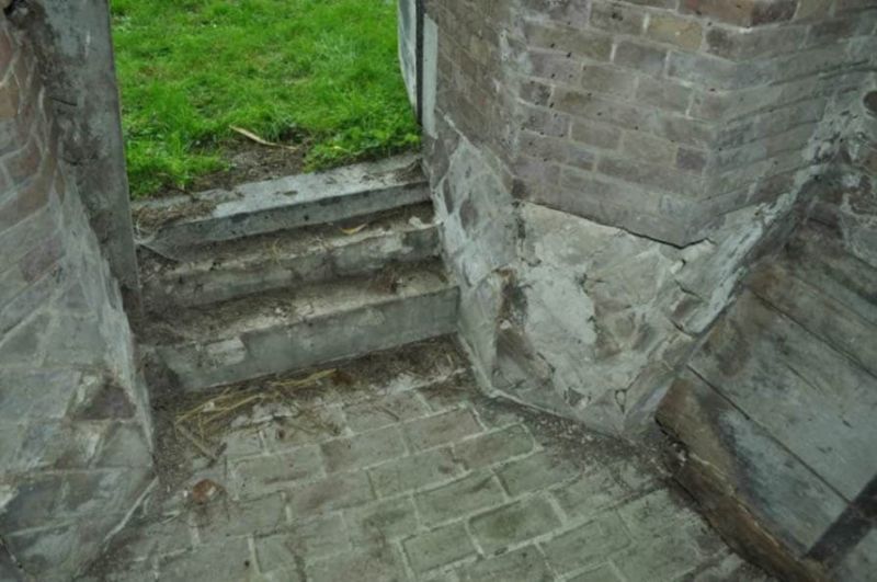 schuifdeur kruitmagazijn fort buitensluis